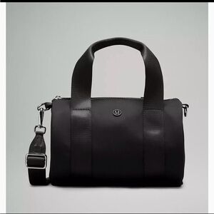 Lululemon Knit Nylon Mini Barrel Duffle Bag 5L